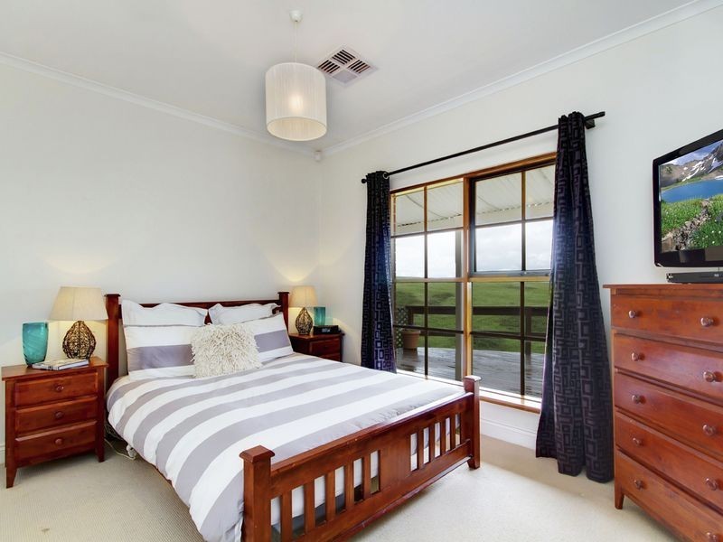 92 Osterley Avenue, Bridgewater SA 5155