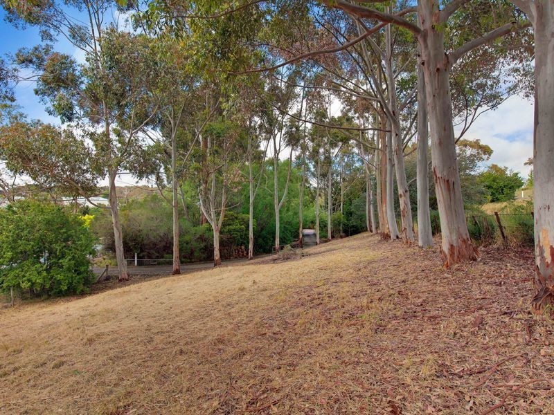 17 Junction Road, Littlehampton SA 5250