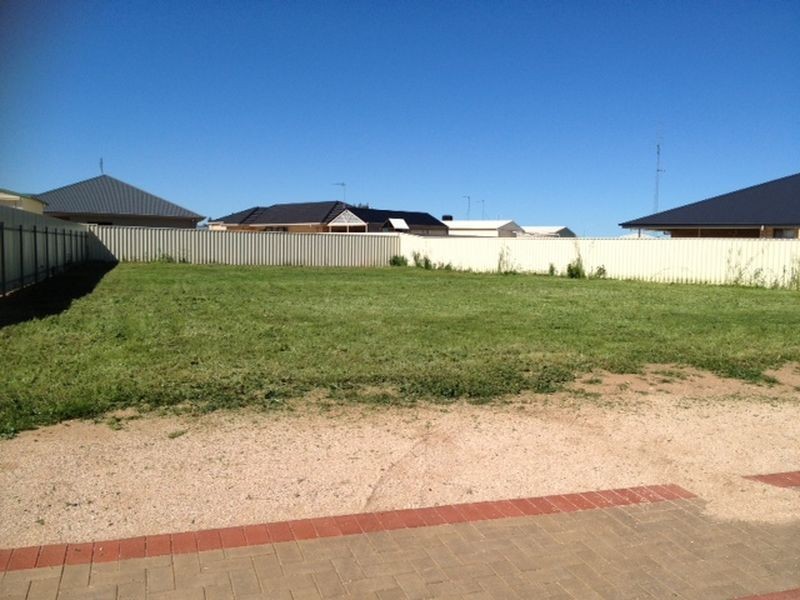 16 John Olsen Drive, Kadina SA 5554