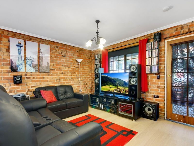 11 Avoca Avenue, Bridgewater SA 5155