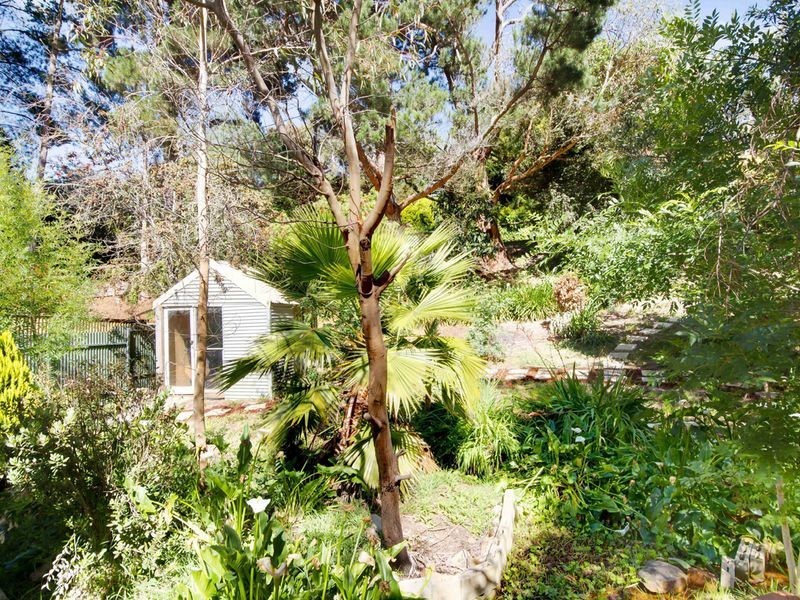 11 Avoca Avenue, Bridgewater SA 5155