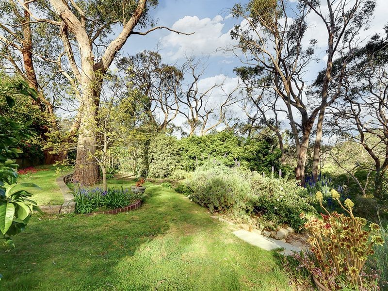 9 Linwood Avenue, Aldgate SA 5154