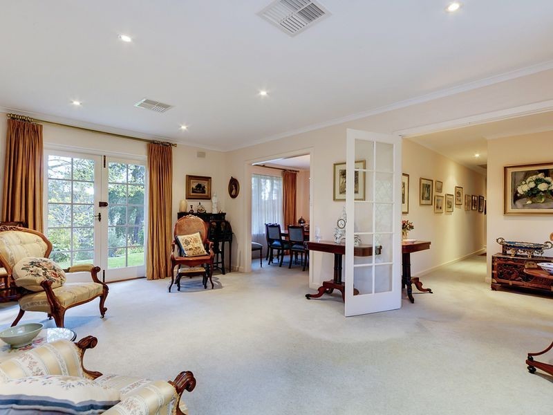 9 Linwood Avenue, Aldgate SA 5154