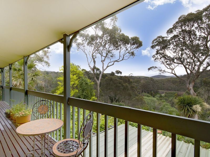 8 Driffield Road, Bridgewater SA 5155