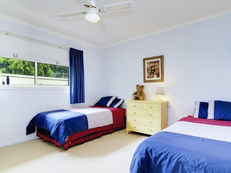 8 Driffield Road, Bridgewater SA 5155