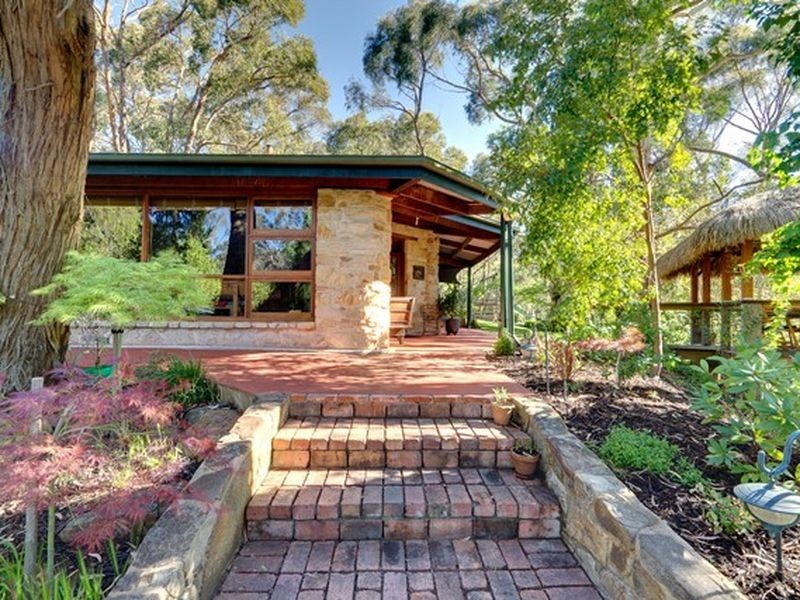 2 Shanks Road, Aldgate SA 5154