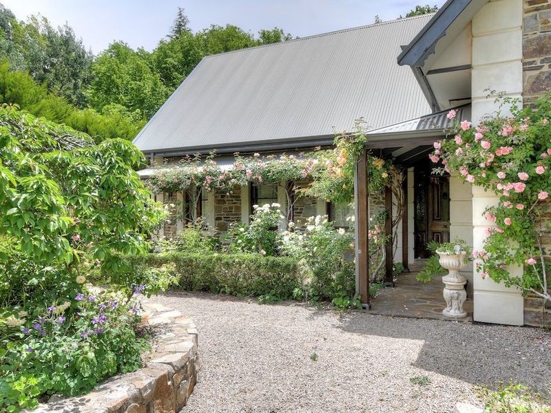 6 Woodbury Road, Crafers SA 5152