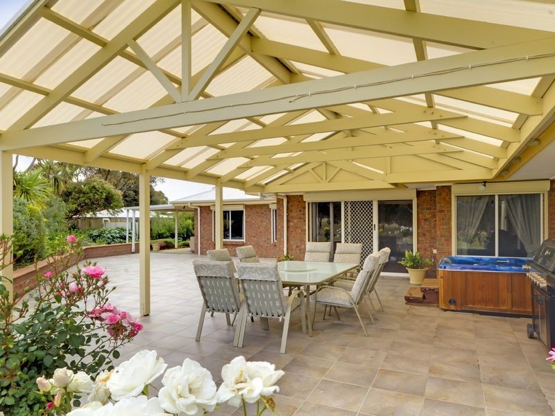 24 Allandale Road, Strathalbyn SA 5255