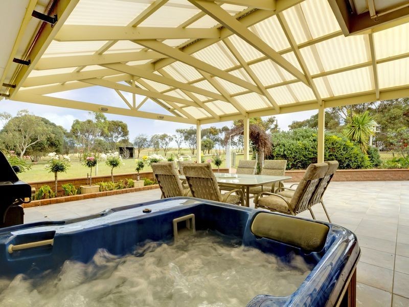 24 Allandale Road, Strathalbyn SA 5255