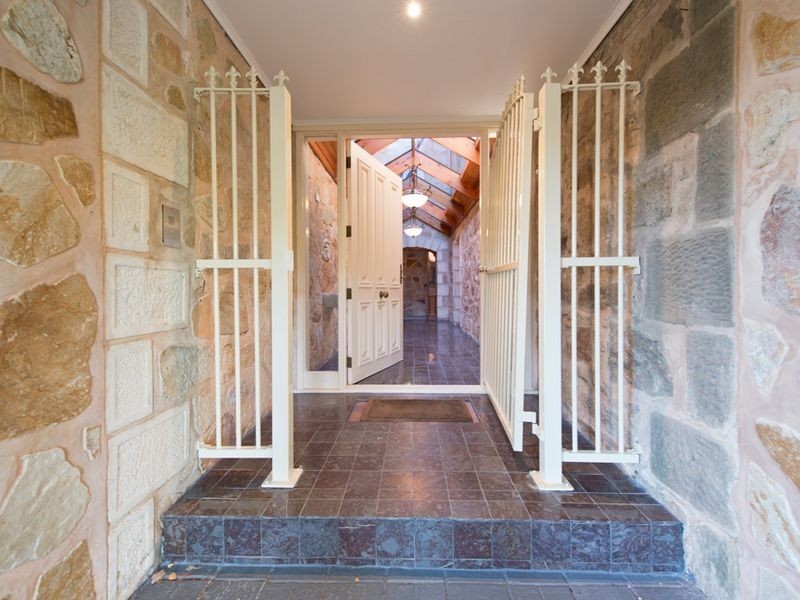 36 Cox Creek Road, Crafers SA 5152