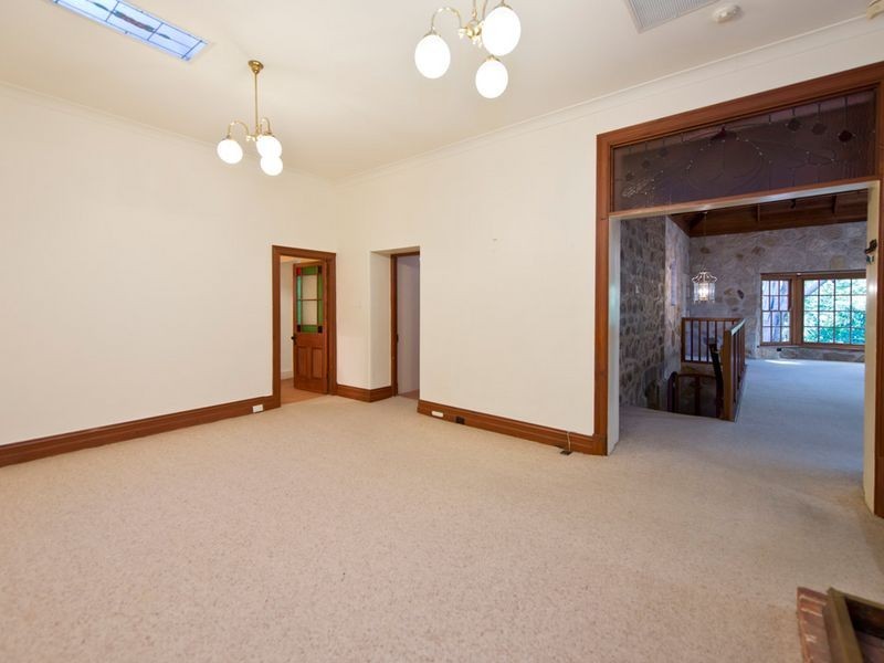 36 Cox Creek Road, Crafers SA 5152