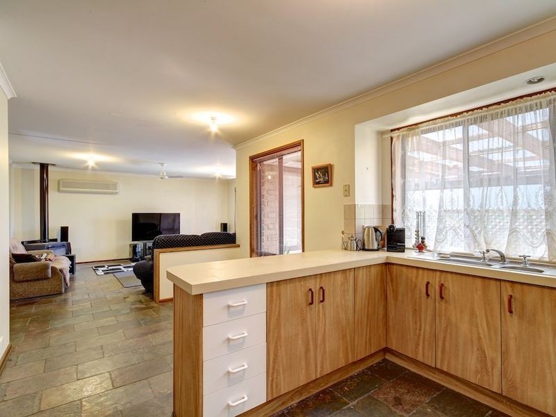 14 Ray Orr Drive, Mount Barker SA 5251