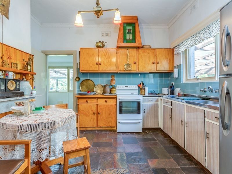 254 Deviation Road, Forest Range SA 5139