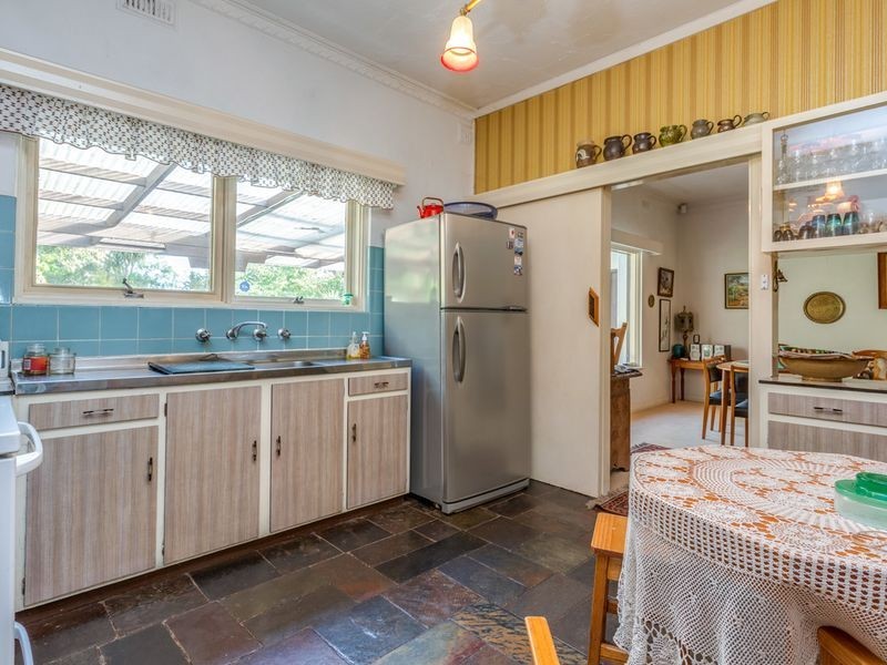 254 Deviation Road, Forest Range SA 5139