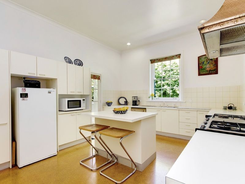 31 Waverley Ridge Road, Crafers West SA 5152