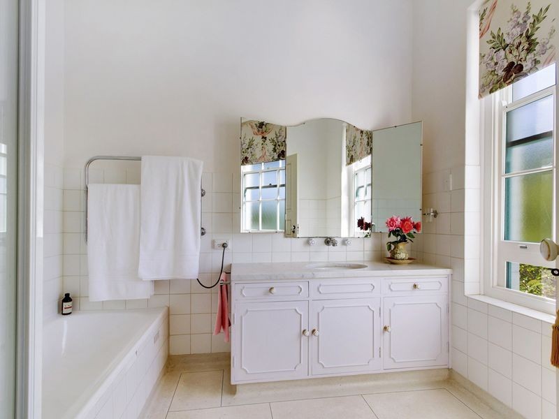 31 Waverley Ridge Road, Crafers West SA 5152