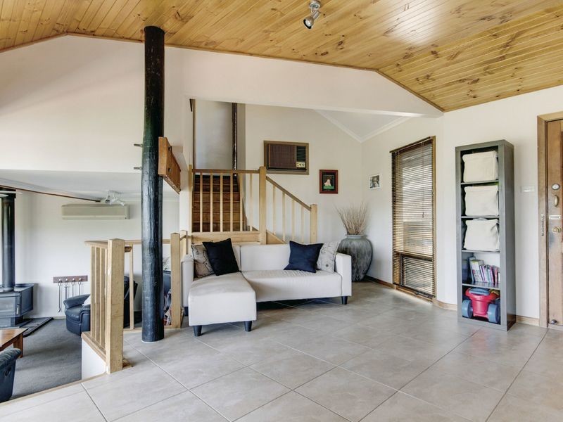 73 Hillcrest Drive, Eden Hills SA 5050