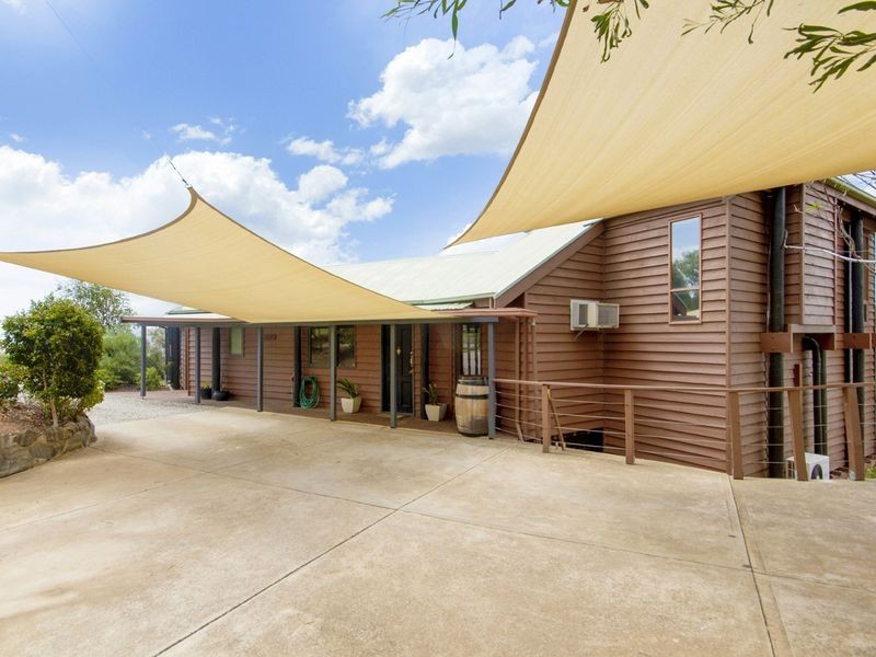 73 Hillcrest Drive, Eden Hills SA 5050