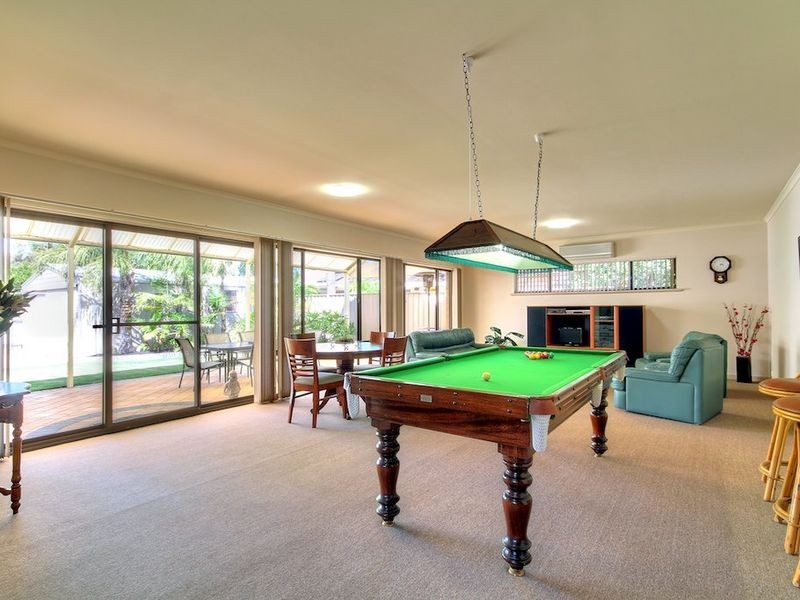 4 Oliphant Avenue, Oaklands Park SA 5046