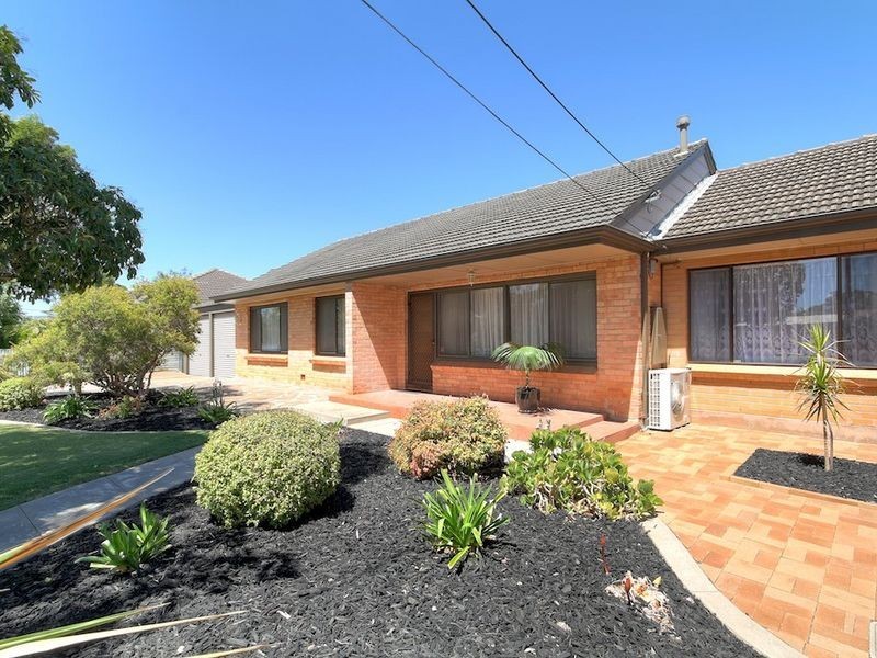 4 Oliphant Avenue, Oaklands Park SA 5046