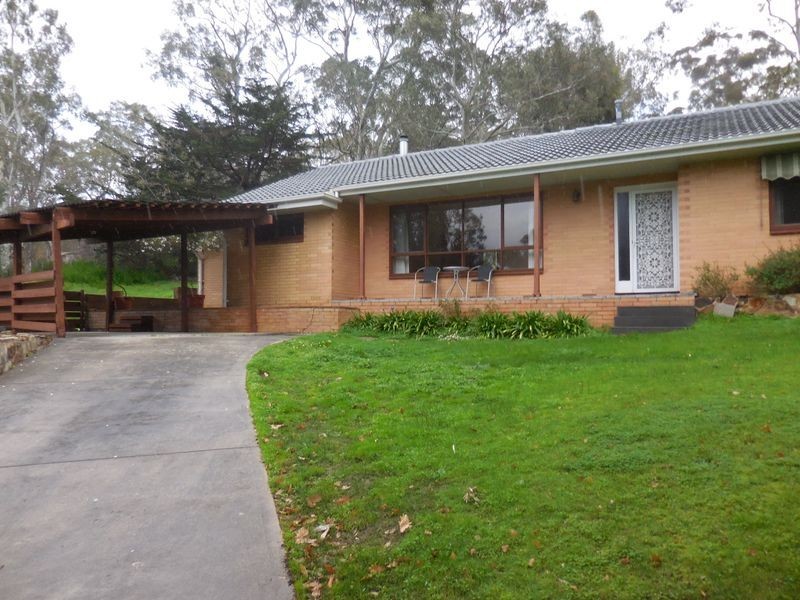 8 Devon Drive, Coromandel Valley SA 5051