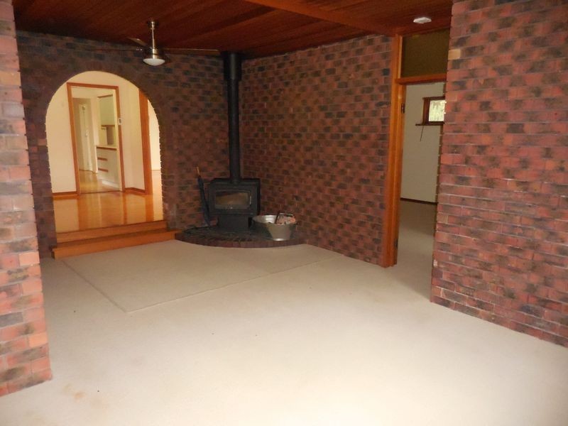 8 Devon Drive, Coromandel Valley SA 5051