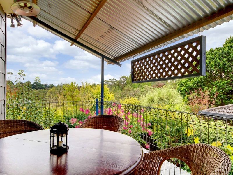 14 Banksia Drive, Bridgewater SA 5155