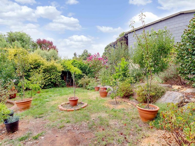 14 Banksia Drive, Bridgewater SA 5155