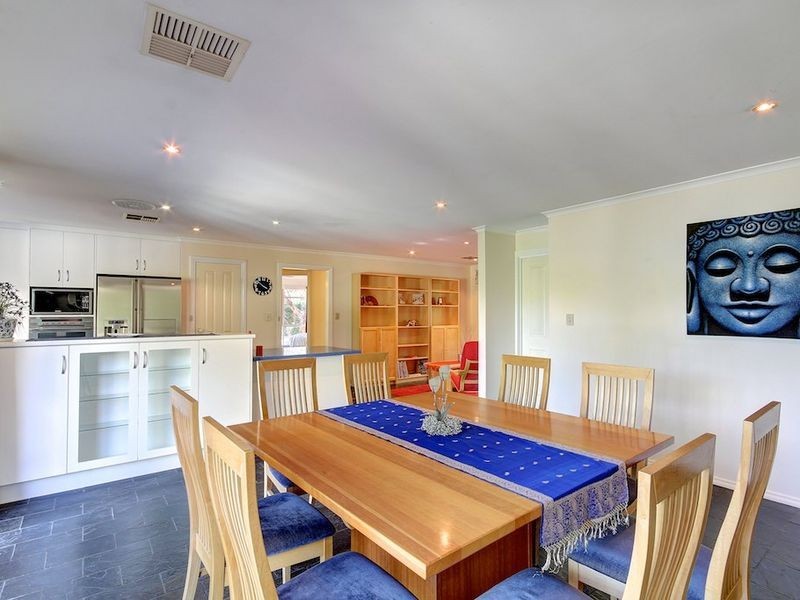 4 Shurdington Road, Crafers SA 5152