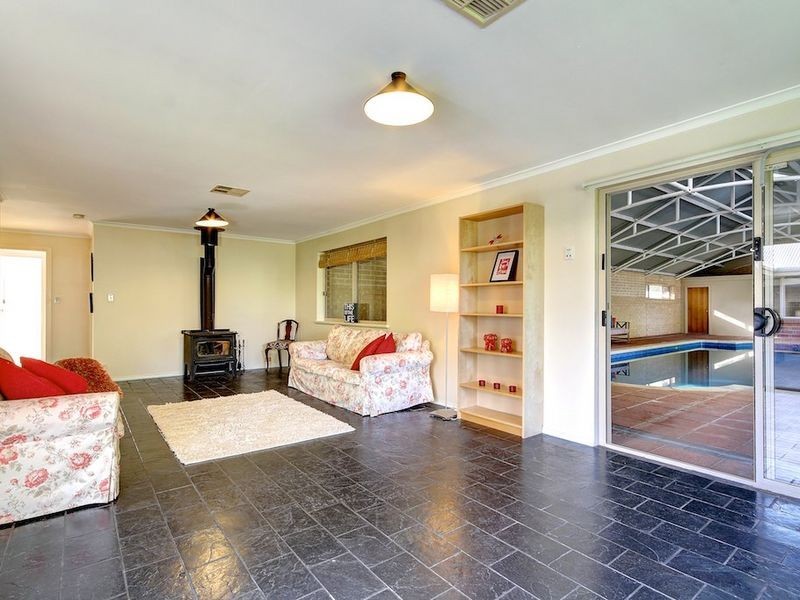 4 Shurdington Road, Crafers SA 5152