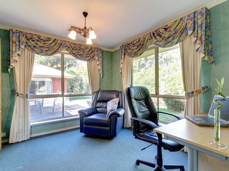 4 Shurdington Road, Crafers SA 5152