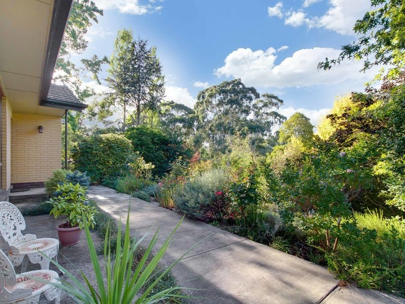15 Schocroft Avenue, Crafers SA 5152