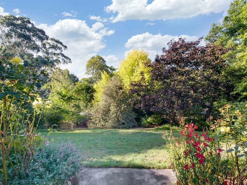 15 Schocroft Avenue, Crafers SA 5152