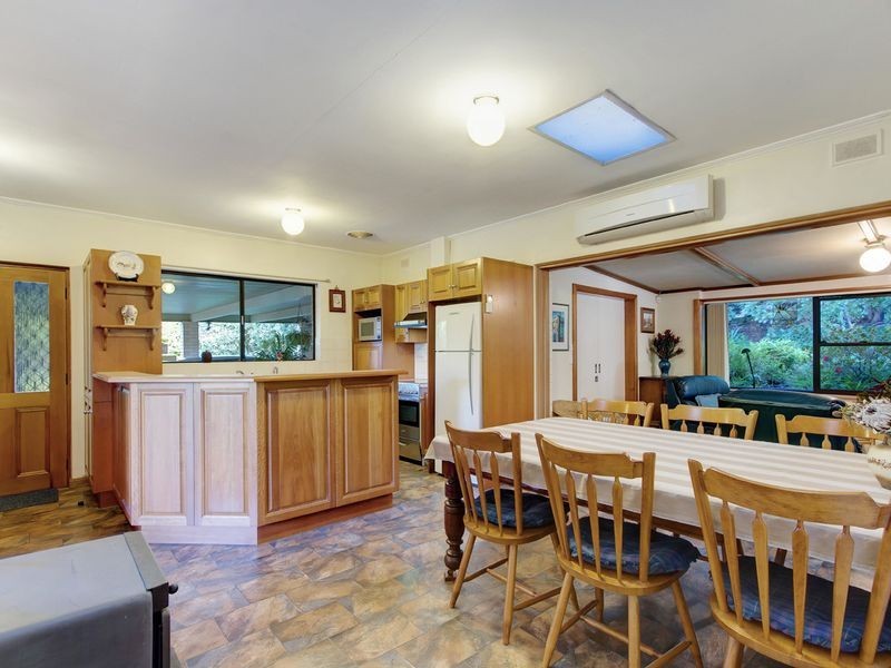 15 Schocroft Avenue, Crafers SA 5152