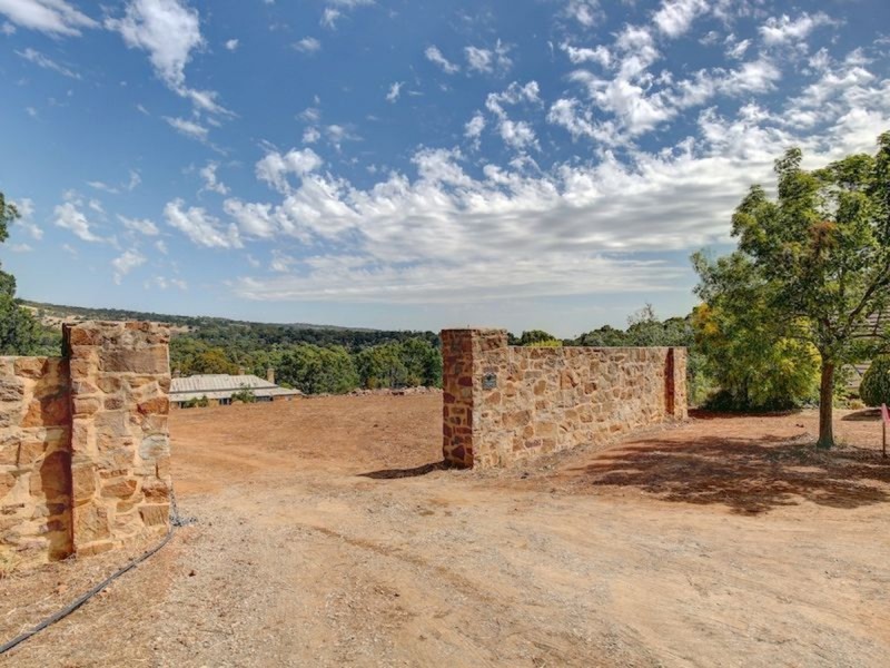 3 Craiglee Close, Coromandel Valley SA 5051