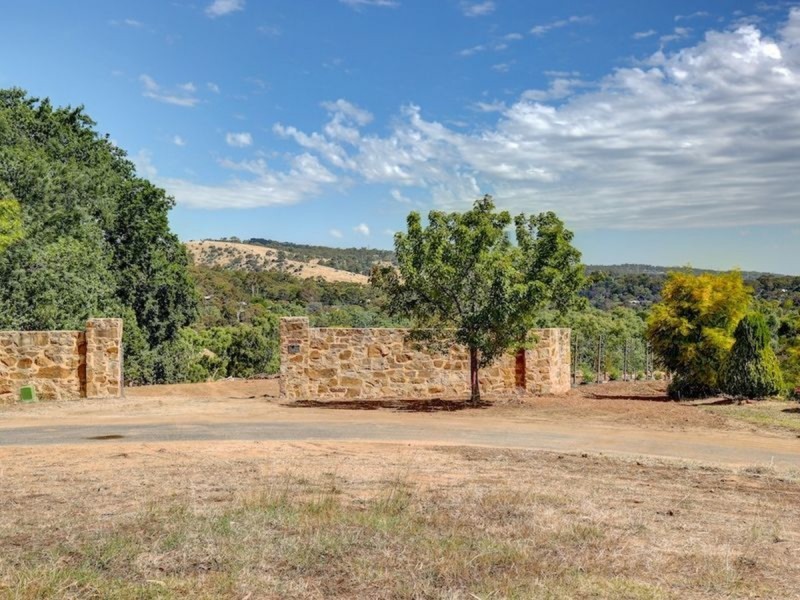 3 Craiglee Close, Coromandel Valley SA 5051