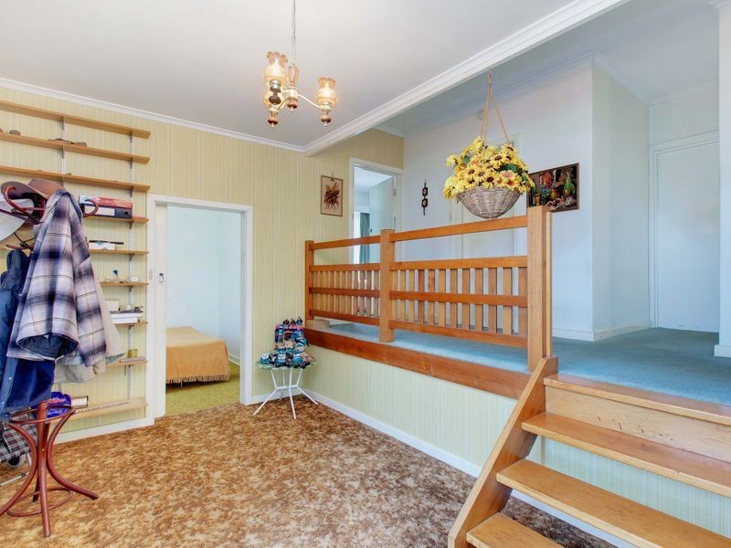 4 Rustic Avenue, Coromandel Valley SA 5051