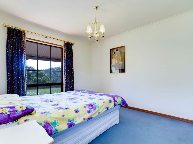 40 Brown Road, Bradbury SA 5153