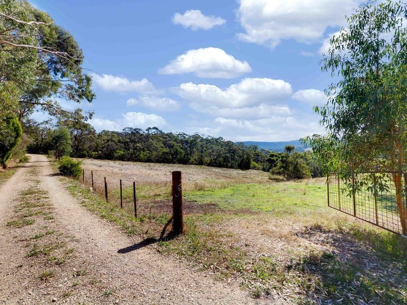 40 Brown Road, Bradbury SA 5153