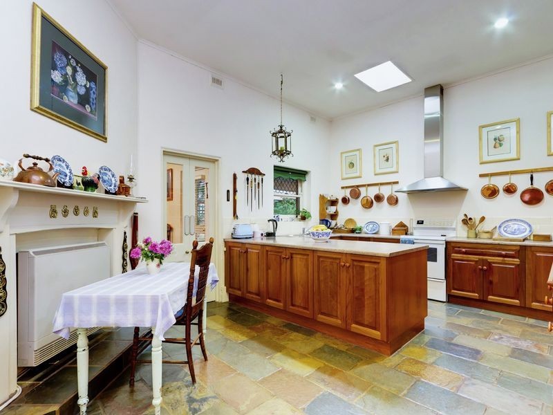 28 Blaser Road, Mylor SA 5153