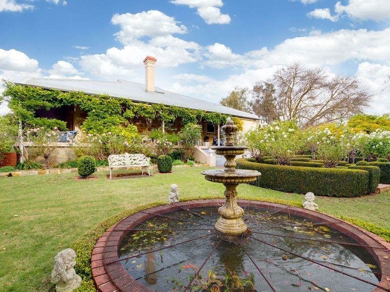 28 Blaser Road, Mylor SA 5153