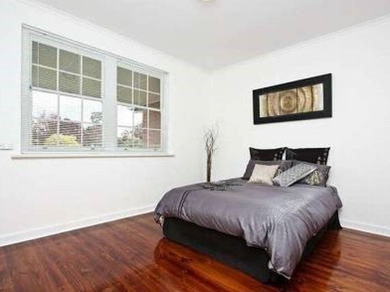 4/8 Balkissoch Road, Torrens Park SA 5062