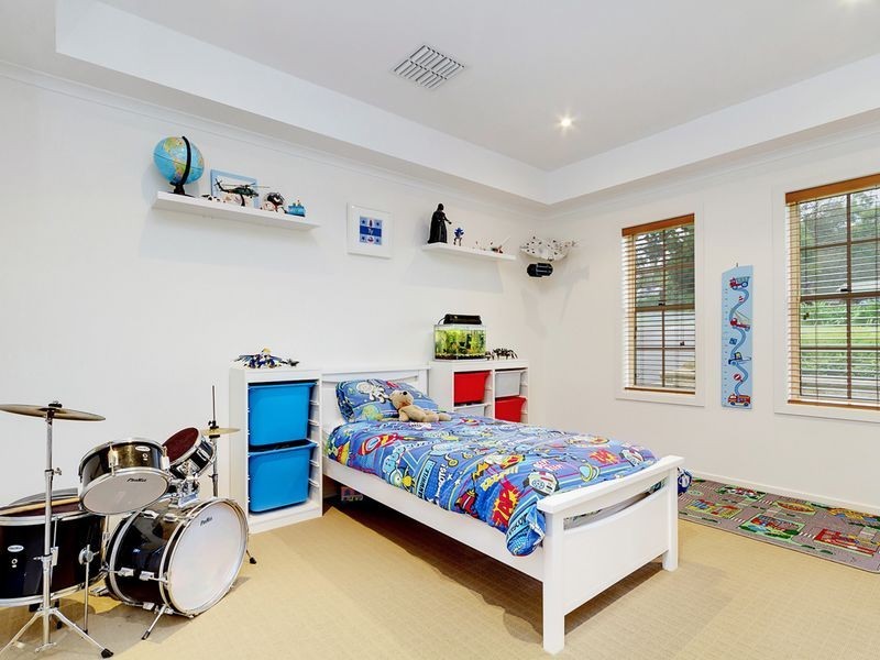 16A Oak Avenue, Bridgewater SA 5155