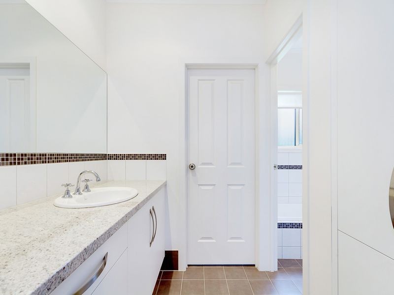 16A Oak Avenue, Bridgewater SA 5155