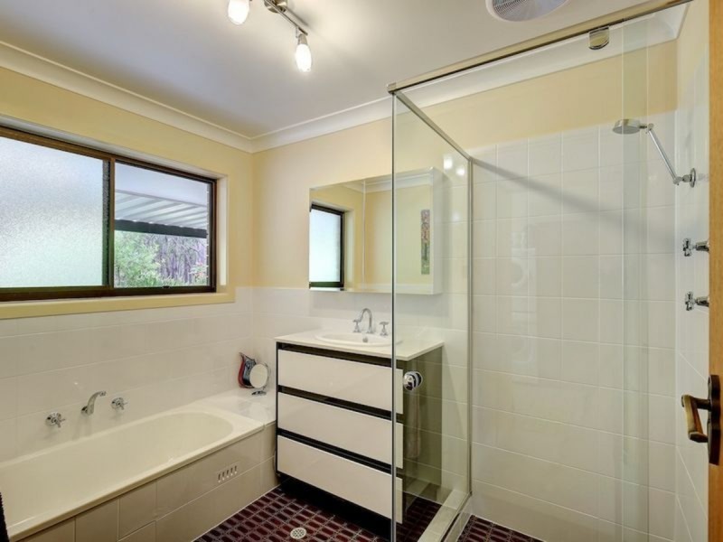 19 Nioka Drive, Ironbank SA 5153