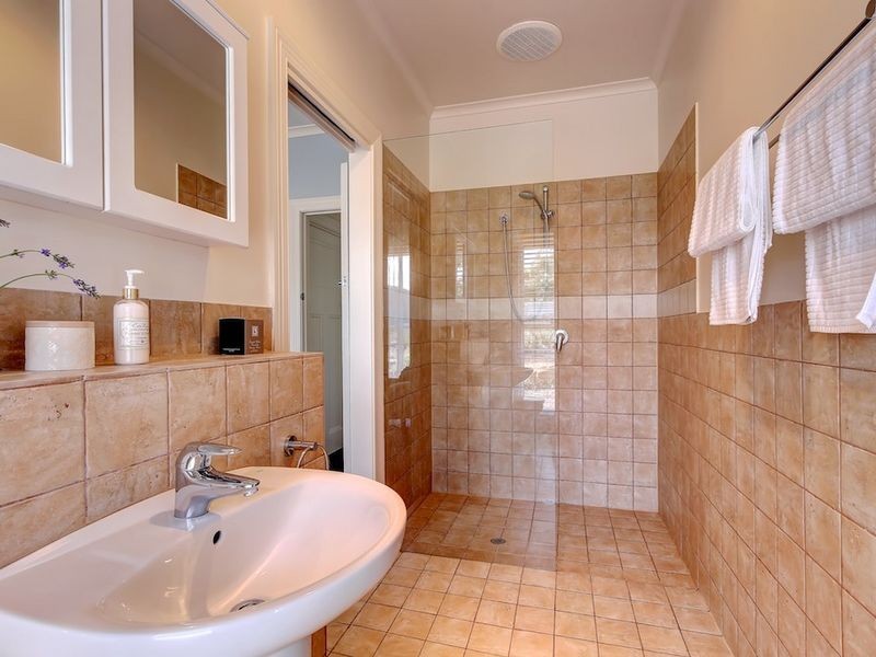 111 Coromandel Parade, Coromandel Valley SA 5051