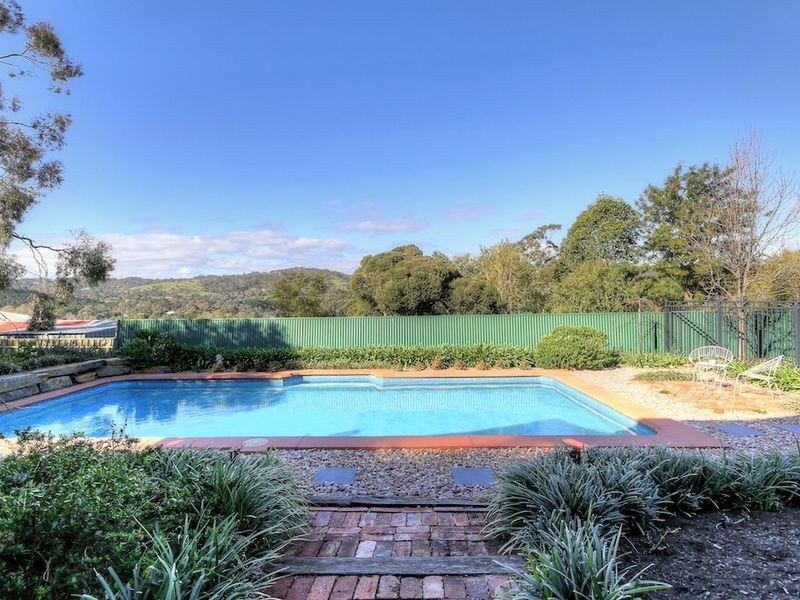 111 Coromandel Parade, Coromandel Valley SA 5051