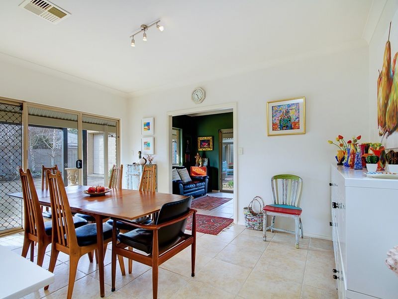 15 Oak Drive, Oakbank SA 5243