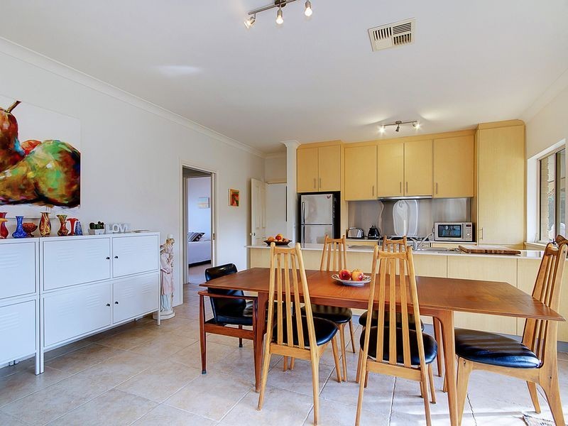 15 Oak Drive, Oakbank SA 5243