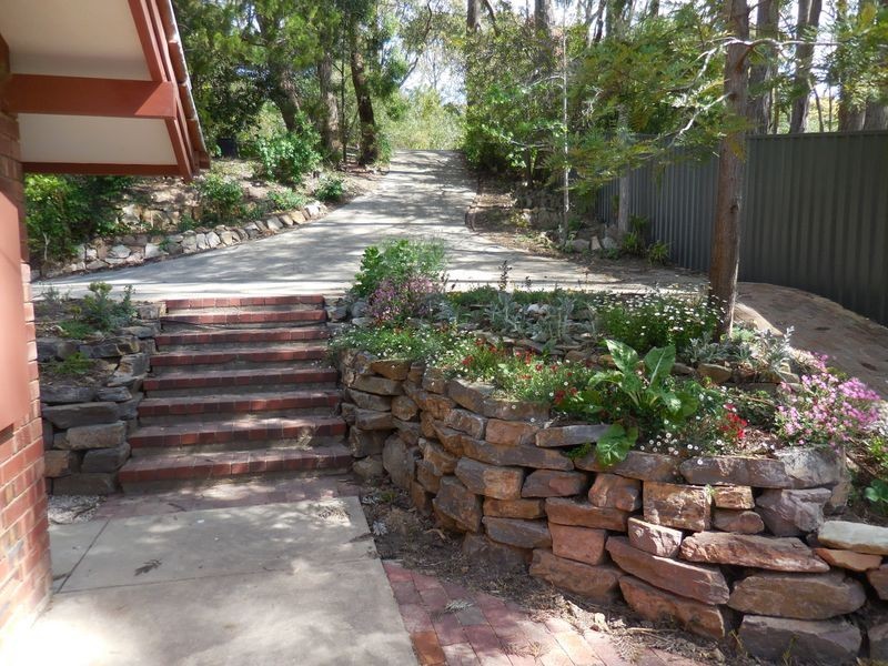 6 Yacka Road, Aldgate SA 5154